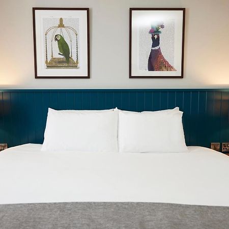 Leven  The Caledonian Hotel מראה חיצוני תמונה
