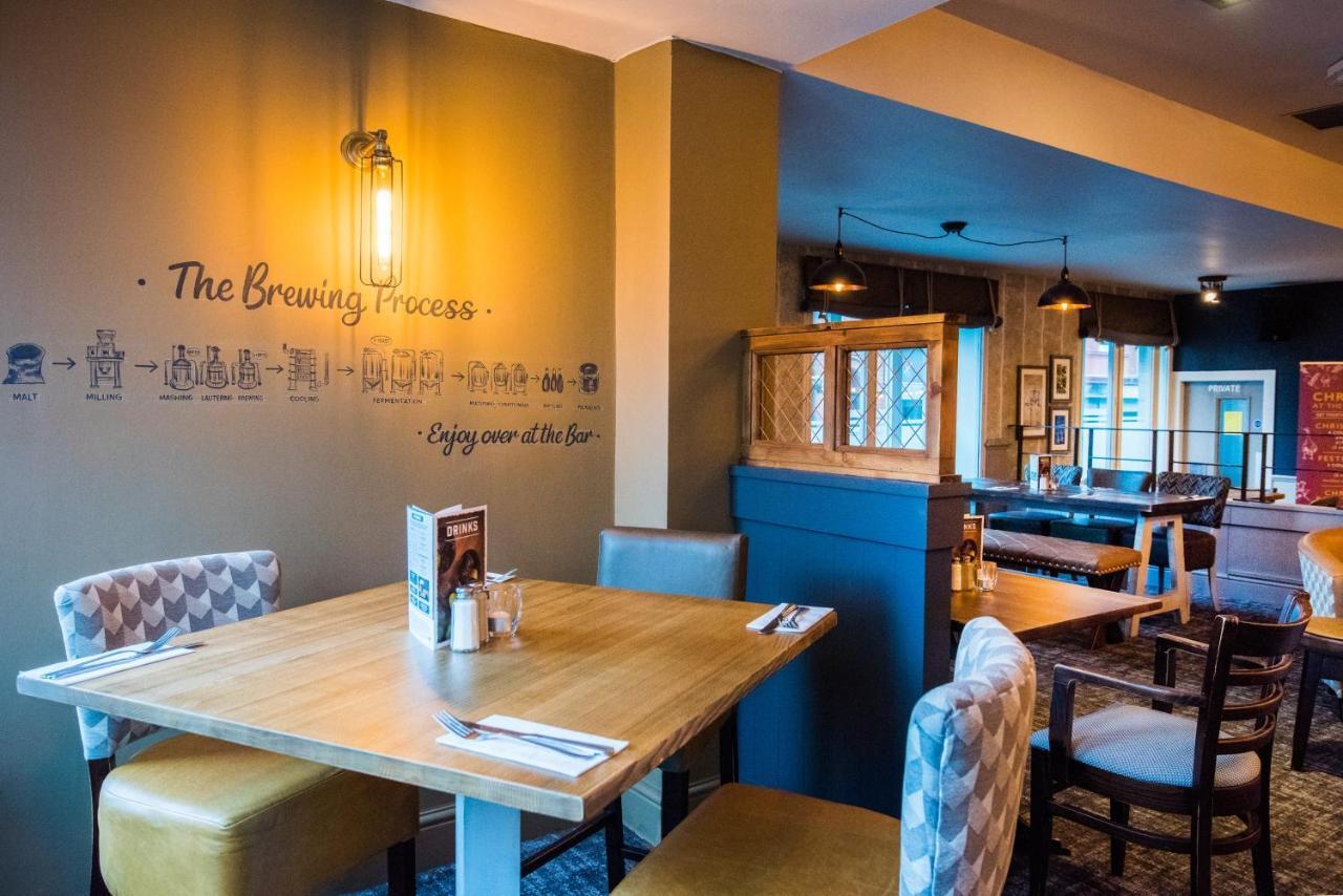 Leven  The Caledonian Hotel מראה חיצוני תמונה